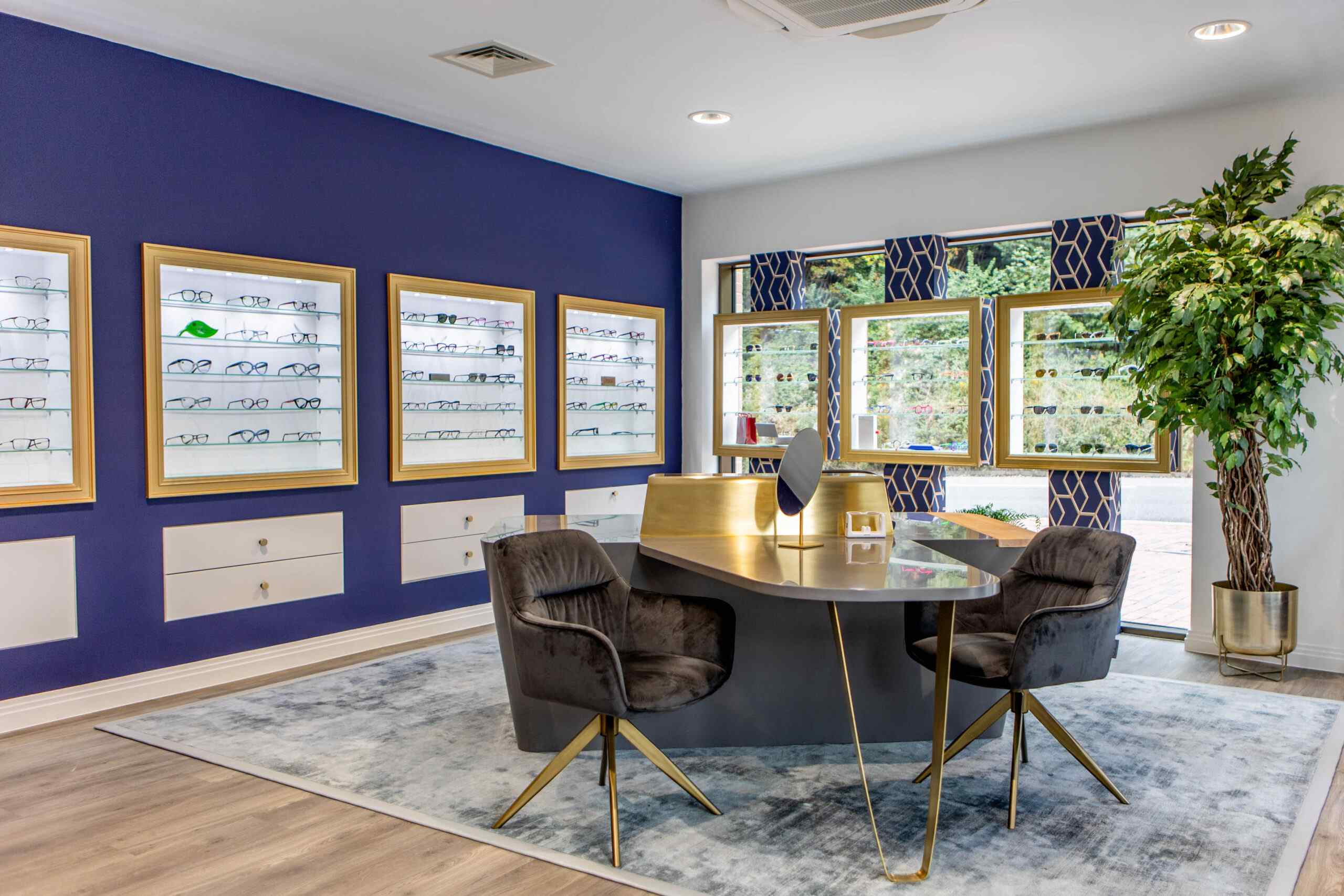 PANTILES EYE CENTRE