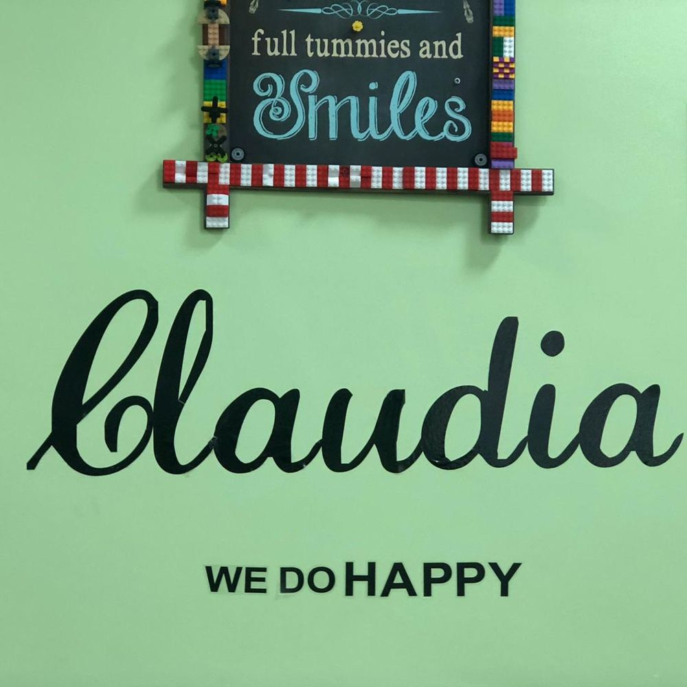 CLAUDIA'S PLACE logo